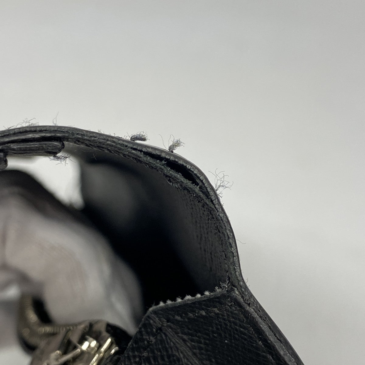 【5me5702】ルイヴィトン 長財布 ダミエ・グラフィット ポルトフォイユブラザ N62665 ブラック【中古】メンズ