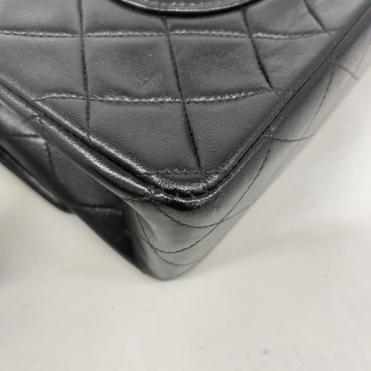 【5me5722-h】シャネル ショルダーバッグ マトラッセ Wフラップ Wチェーン ラムスキン ブラック ゴールド金具【中古】レディース