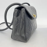 【5me5723-h】シャネル ショルダーバッグ マトラッセ ラムスキン ブラック ゴールド金具【中古】レディース