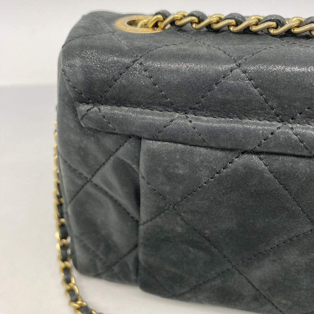 【5me5724-h】シャネル ショルダーバッグ マトラッセ Wチェーン レザー ブラック ゴールド金具【中古】レディース