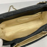 【5me5724-h】シャネル ショルダーバッグ マトラッセ Wチェーン レザー ブラック ゴールド金具【中古】レディース