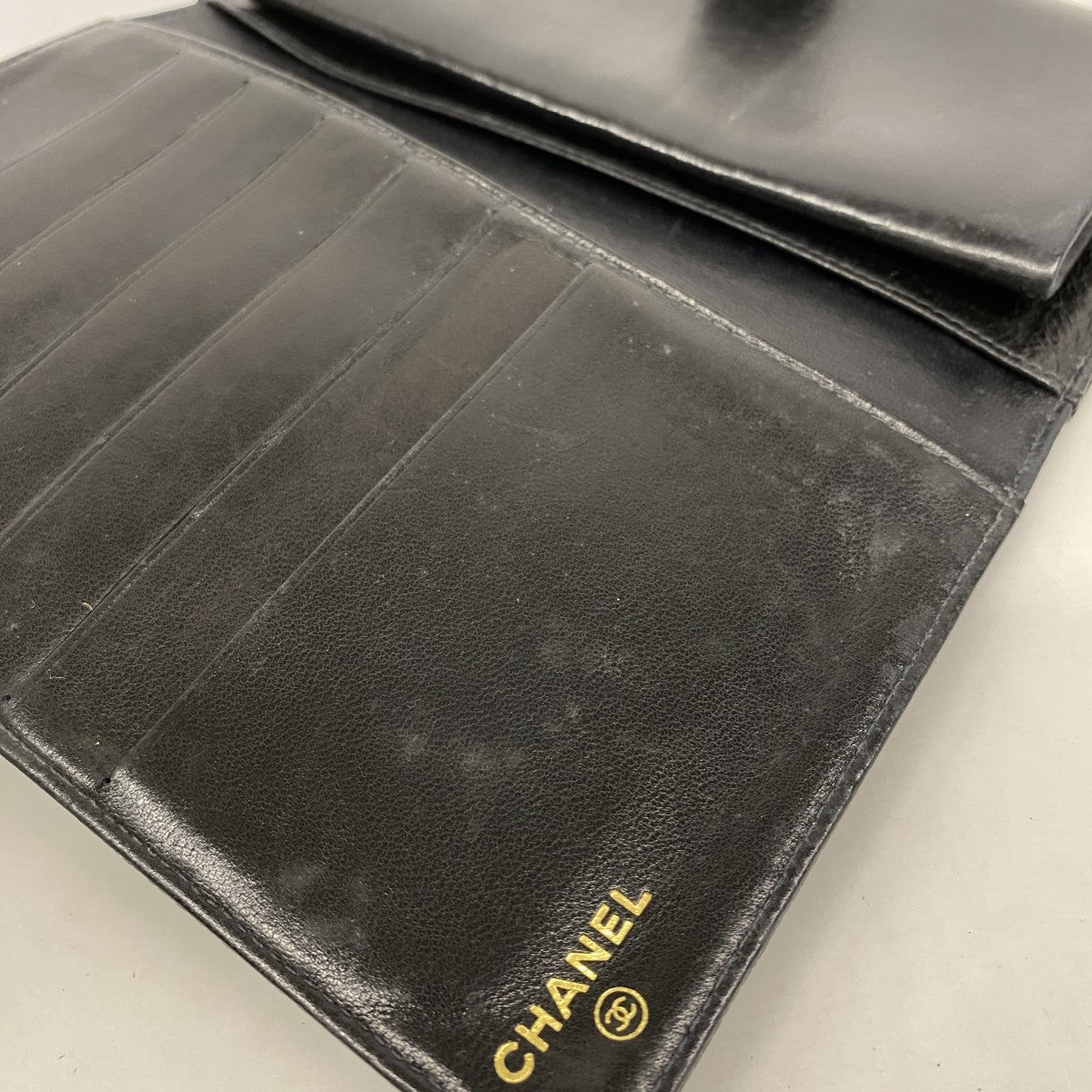【5me5725-h】シャネル 長財布 キャビアスキン ブラック ゴールド金具【中古】レディース