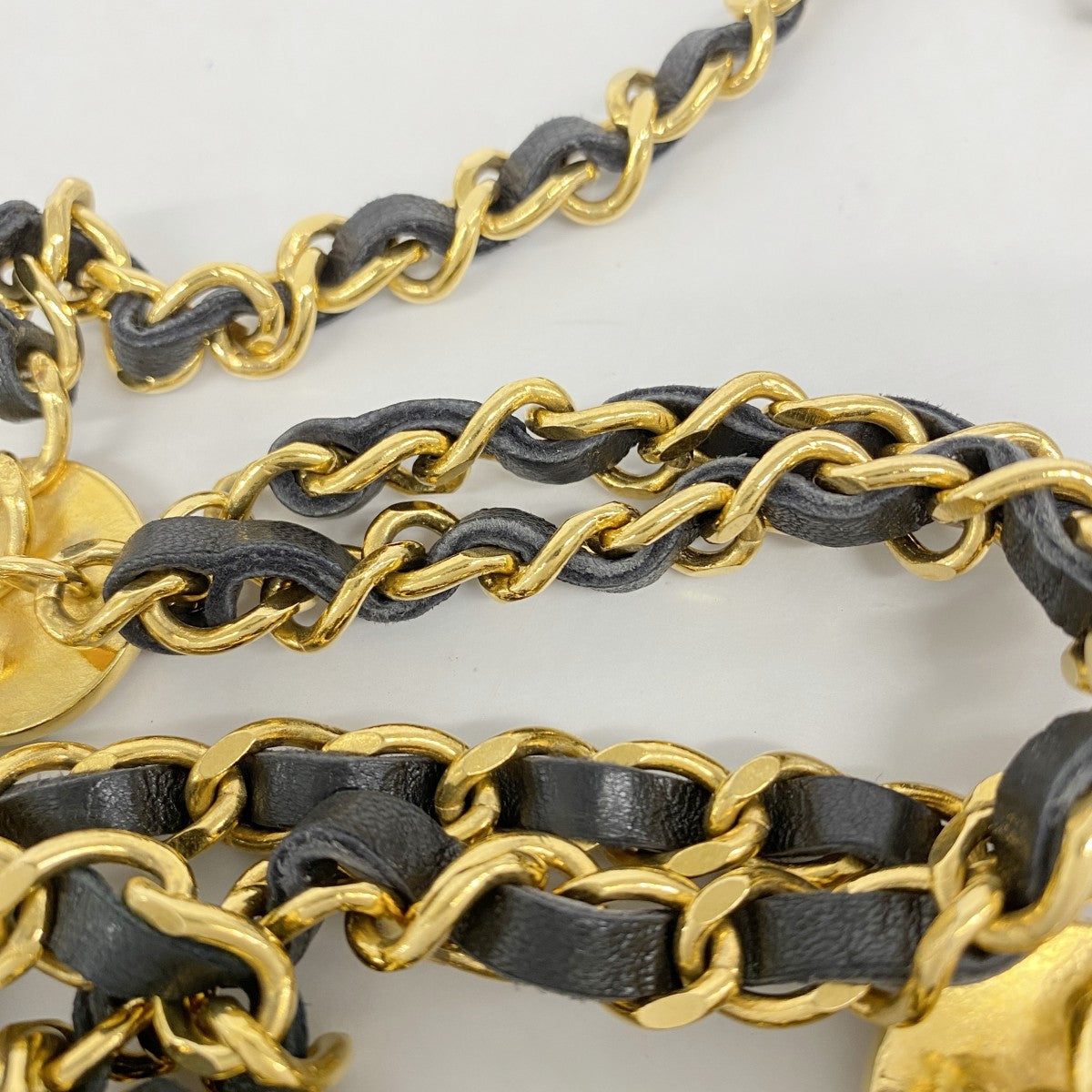 【5me5726-h】シャネル ベルト チェーン ブラック ゴールド ゴールド金具【中古】レディース
