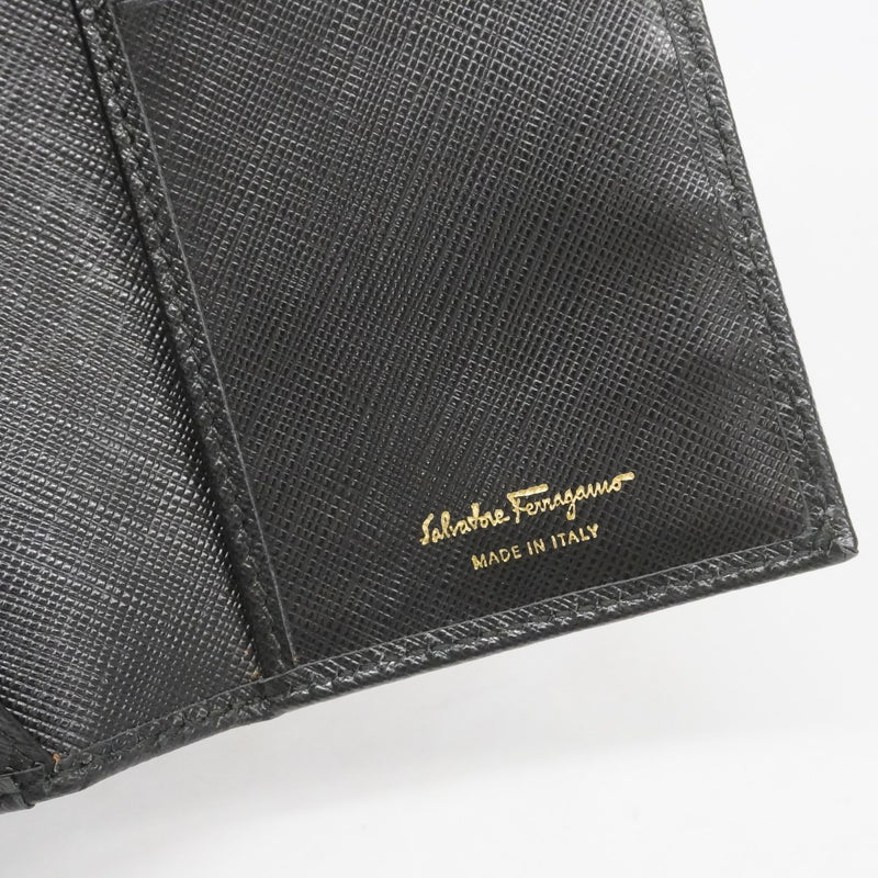 【5me6267】サルヴァトーレフェラガモ 長財布 ヴァラ レザー ブラック ゴールド金具【中古】レディース