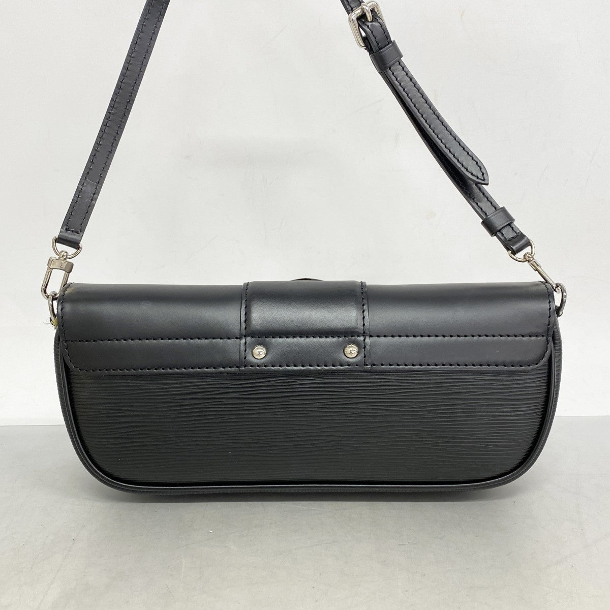 ★最終価格★SALE【5me6320】ルイヴィトン ショルダーバッグ エピ ポシェットモンテーニュ M59292 ノワール【中古】レディース