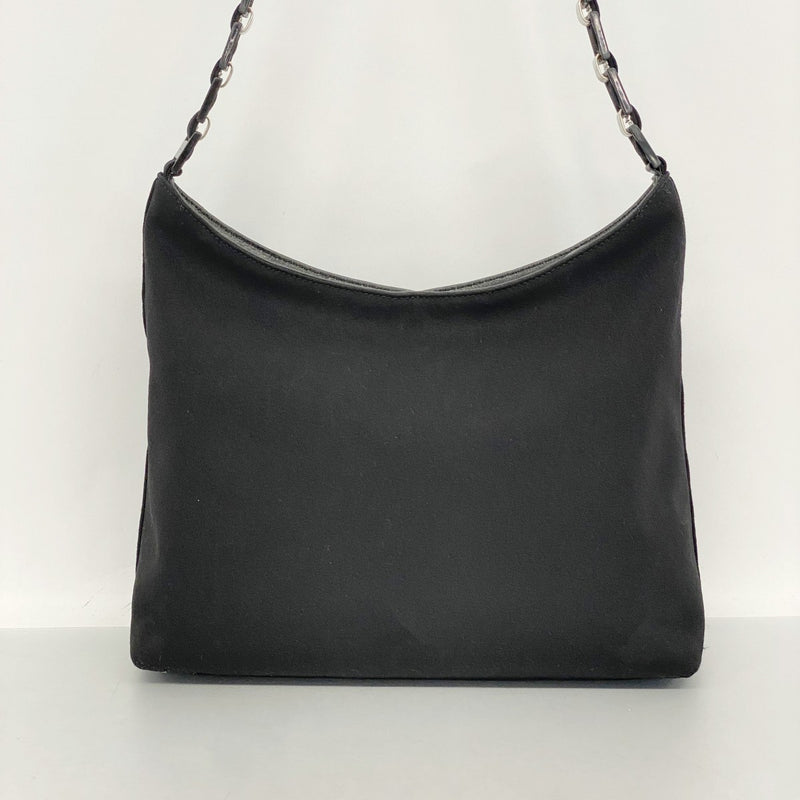 5oc1591】サルヴァトーレフェラガモ ショルダーバッグ ヴァラ ナイロン