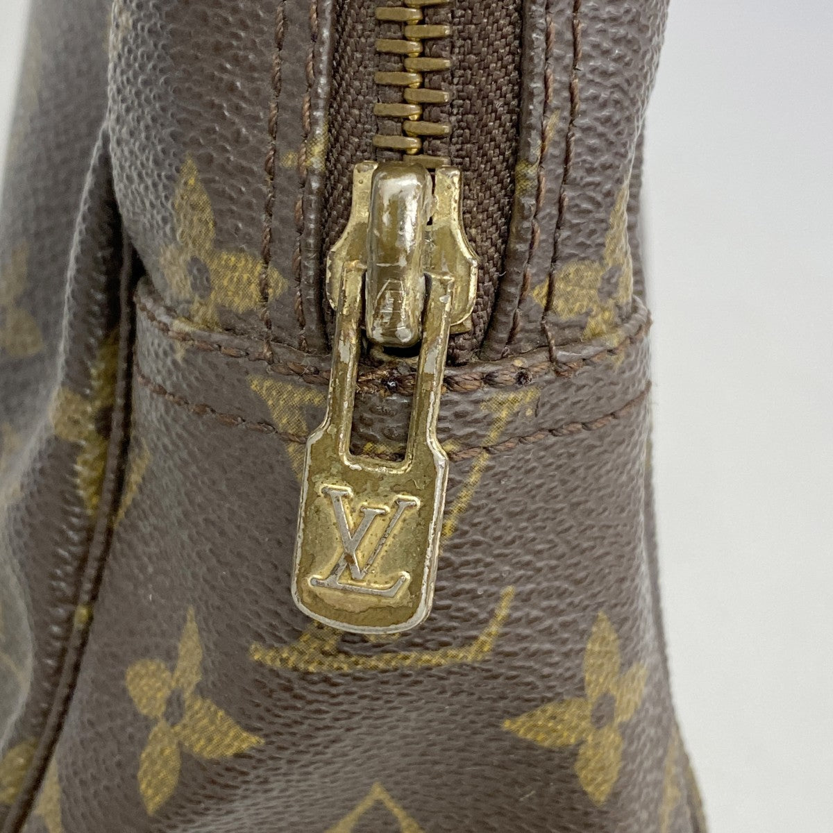 5oc2714】ルイヴィトン ポーチ モノグラム トゥルーストワレット28