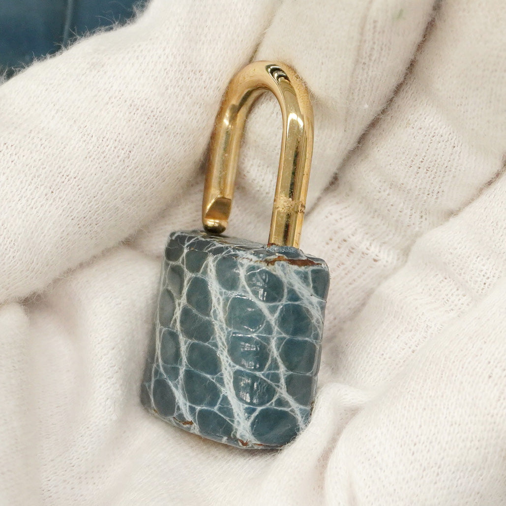 ★SALE【5od1116-2-h-g】エルメス ハンドバッグ ケリー28 ポロサス ブルー ゴールド金具 □A刻印 2wayバッグ【中古】レディース