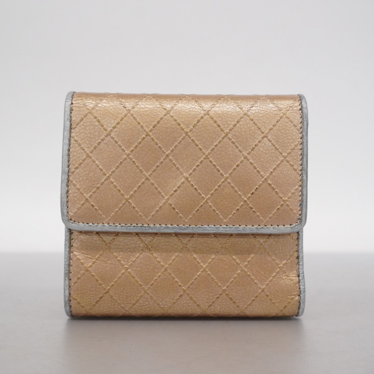 5od3029】シャネル 三つ折り財布 ビコローレ レザー ベージュ グレー