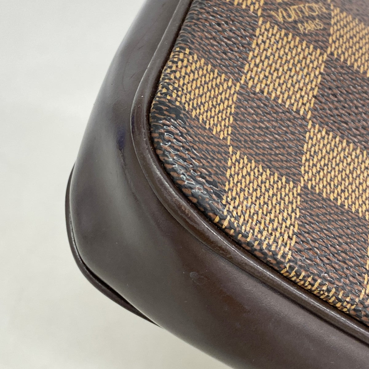 ルイヴィトン ポーチ ダミエ ナヴォナ N51983 エベヌ ルイ・ヴィトン(Louis Vuitton) ルイ・ヴィトン ポーチ ダミエ