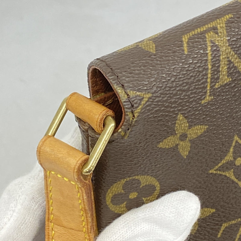 LOUIS VUITTON ショルダーバッグ ミュゼット タンゴ ショート 茶 楽天市場】【美品】 ルイヴィトン ショルダーバッグ ミュゼットタンゴ