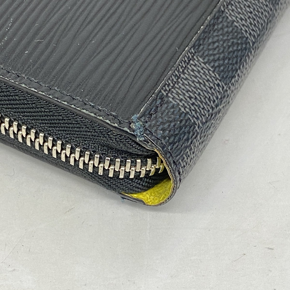 5od4195】ルイヴィトン 長財布 エピ ダミエ・グラフィット ジッピー