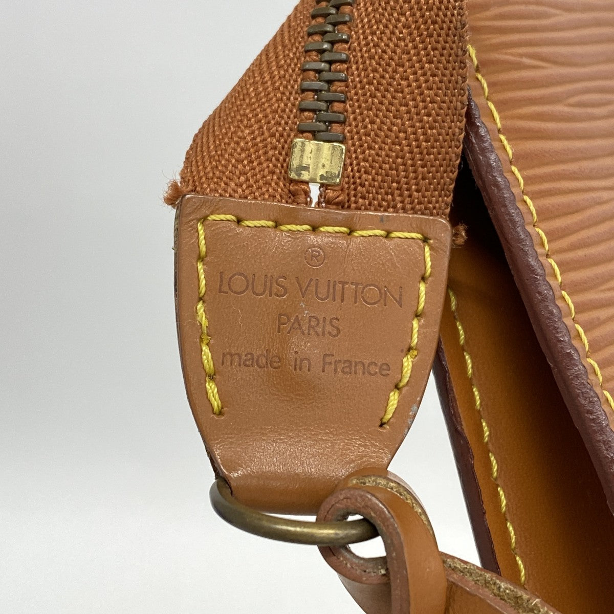 5od4614-h】ルイヴィトン ポーチ エピ ポシェットアクセソワール