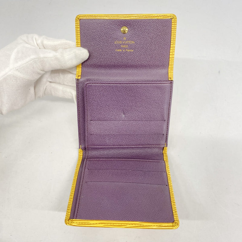 5od4654】ルイヴィトン 三つ折り財布 エピ ポルトモネビエカルト