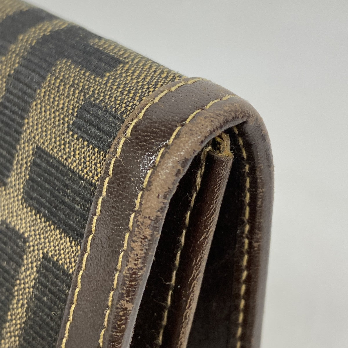 5oe4907】フェンディ 長財布 ズッカ ナイロンキャンバス ブラウン