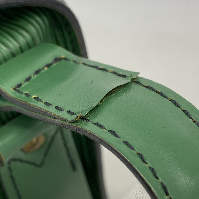 ⭐️ルイヴィトン エピ カルトシエールMM ショルダーバッグ M52244 Louis Vuitton/ルイ・ヴィトン カルトシエール エピ ショルダーバッグ