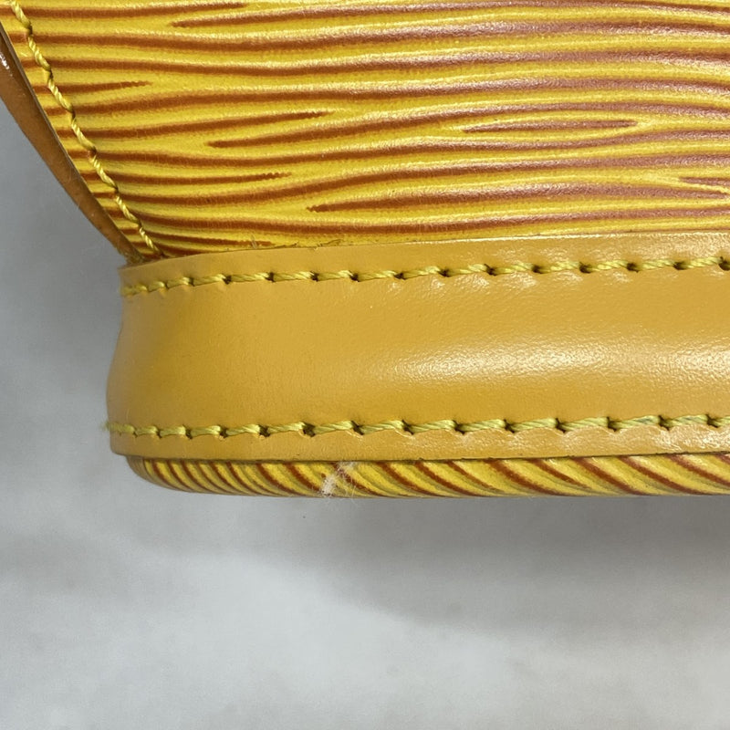 5oe4999】ルイヴィトン ハンドバッグ エピ サンジャック M52279