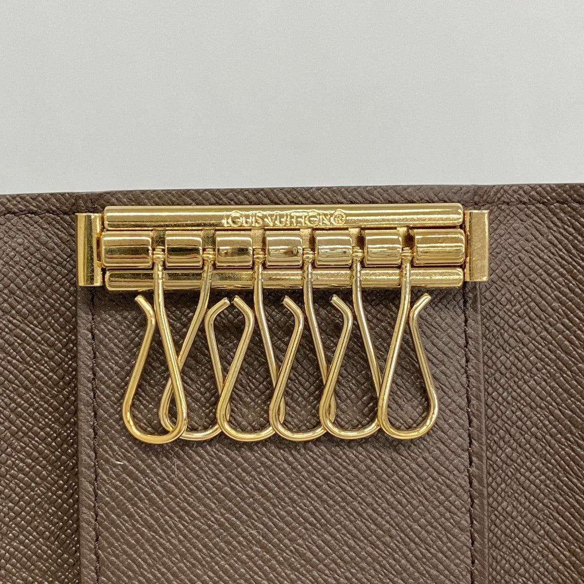 5oe5008】ルイヴィトン キーケース ダミエ ミュルティクレ6 N62630