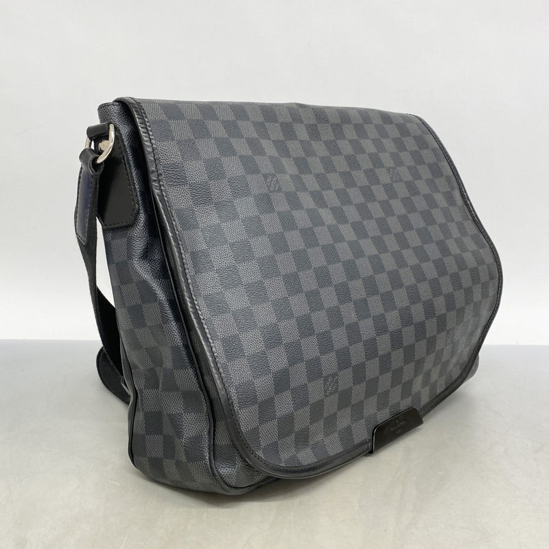 ルイヴィトン ダミエグラフィット　ショルダーバッグ ダニエルGM　ブラック 5oe5151】ルイヴィトン ショルダーバッグ ダミエ・グラフィット