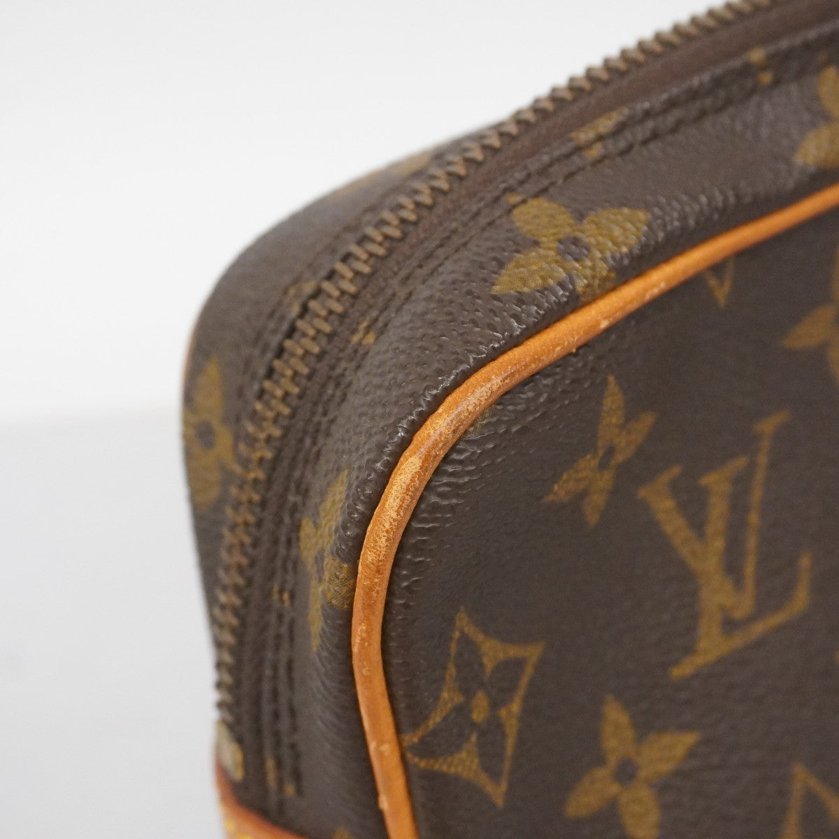 5oe5190】ルイヴィトン クラッチバッグ モノグラム マルリードラゴンヌ