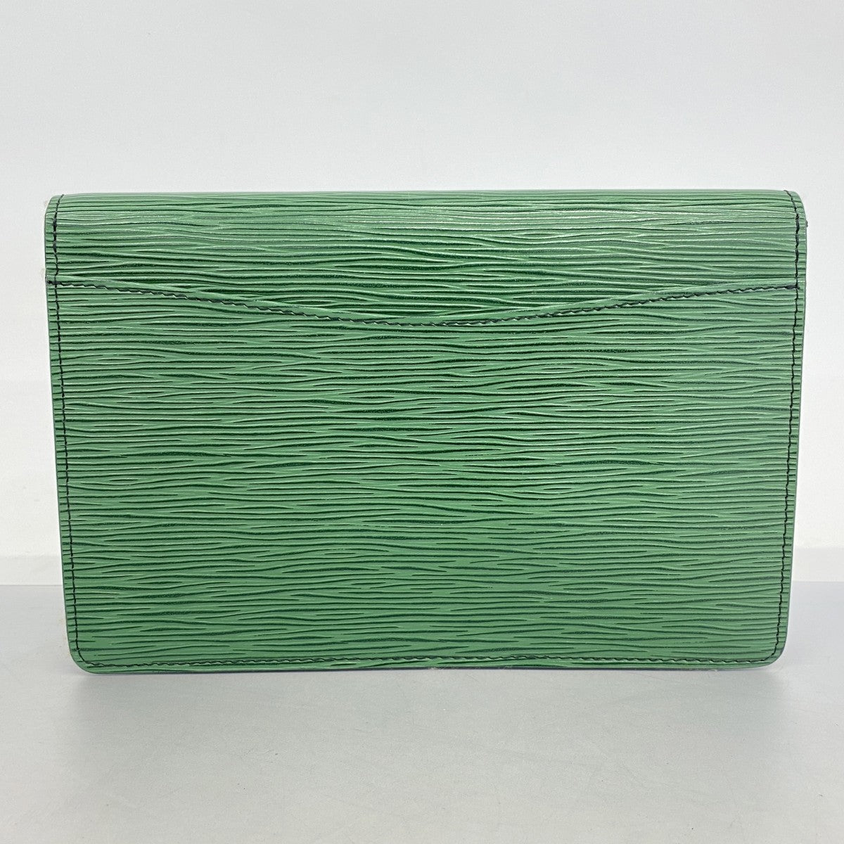 5oe5362】ルイヴィトン クラッチバッグ エピ モンテーニュ23 M52664