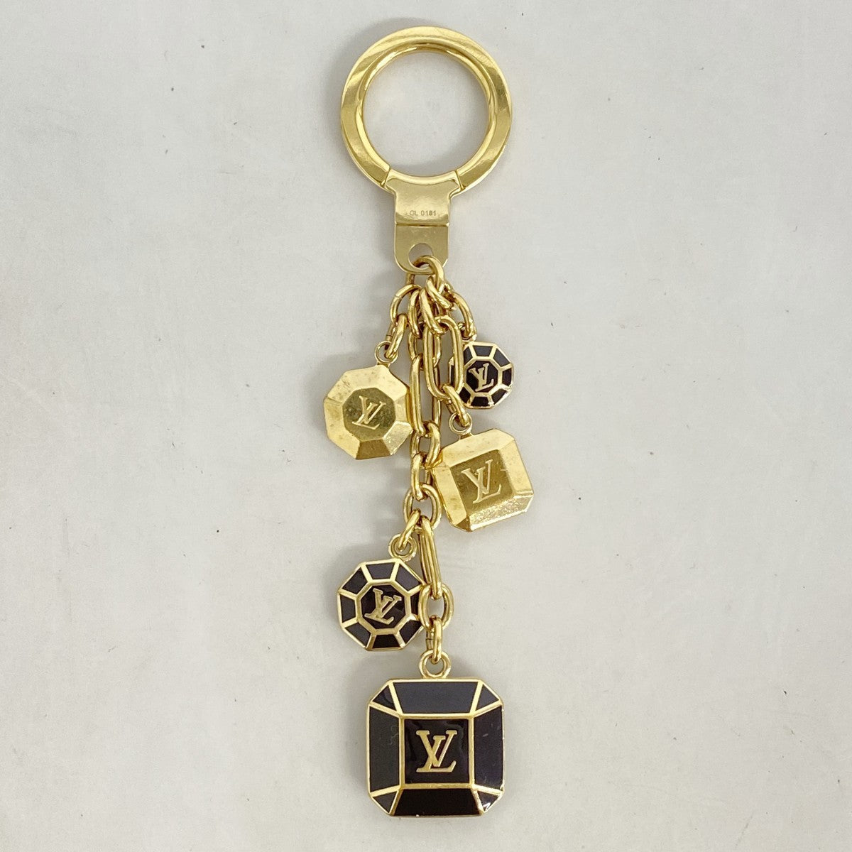 5oe5405】ルイヴィトン キーホルダー ポルトクレカボション M66001