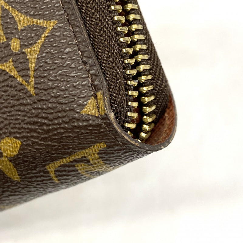 5oe5750】ルイヴィトン 長財布 モノグラム ジッピーウォレット M60017