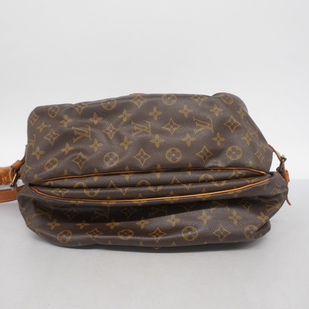 5pa0426】ルイヴィトン ショルダーバッグ モノグラム ソミュール35