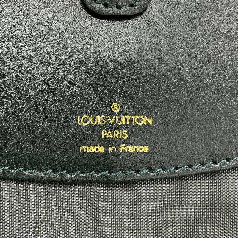 5pa0689】ルイヴィトン ガーメントケース タイガ ベーリング M30134