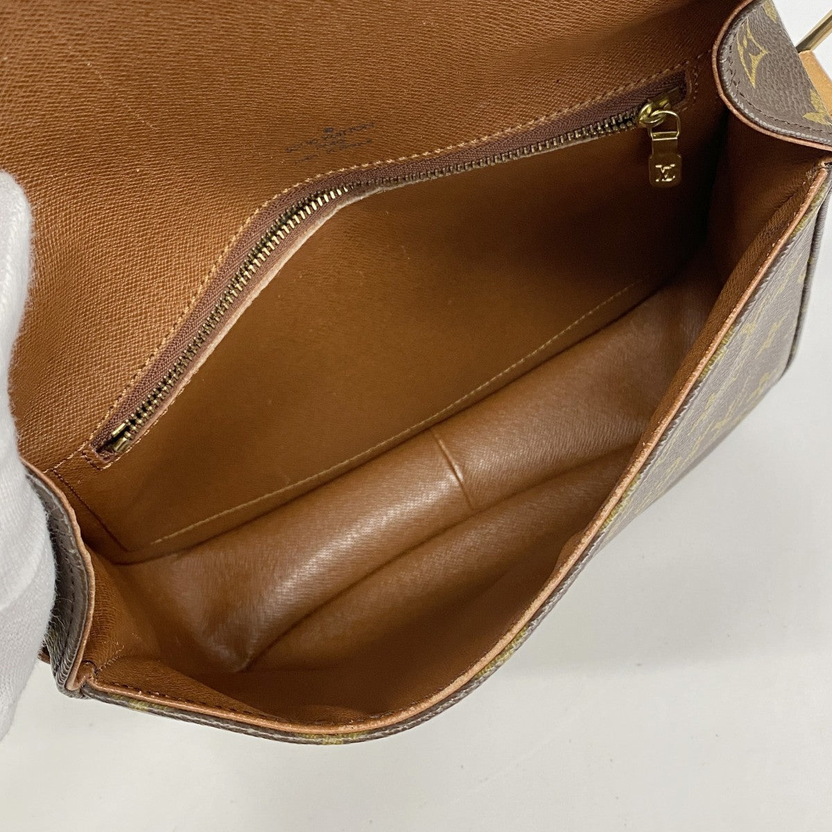 【5pa0890】ルイヴィトン ショルダーバッグ モノグラム サンクルーGM M51242 ブラウン【中古】レディース