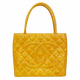 【5pa0915】シャネル トートバッグ 復刻トート パテントレザー イエロー シルバー金具【中古】レディース