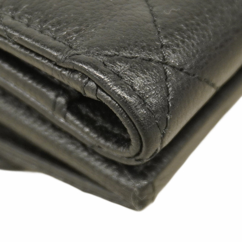 【5pa0955-h】シャネル 三つ折り財布 マトラッセ キャビアスキン ブラック シルバー金具【中古】レディース