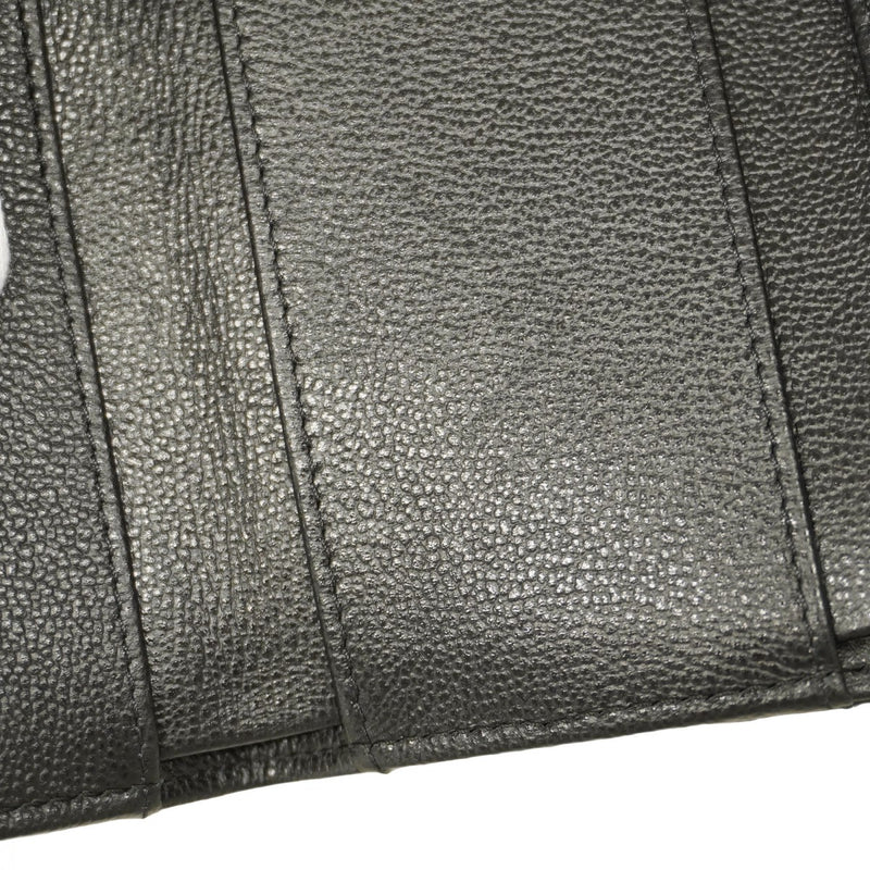 【5pa0955-h】シャネル 三つ折り財布 マトラッセ キャビアスキン ブラック シルバー金具【中古】レディース