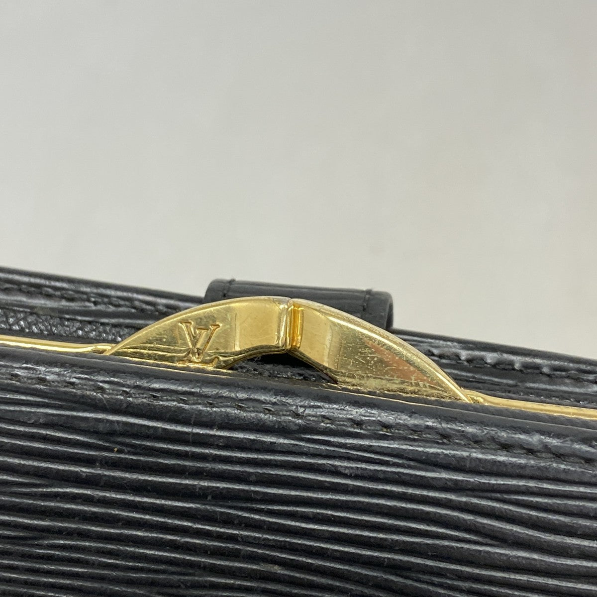 5pb1764】ルイヴィトン 財布 エピ ポルトモネビエヴィエノワ M63242