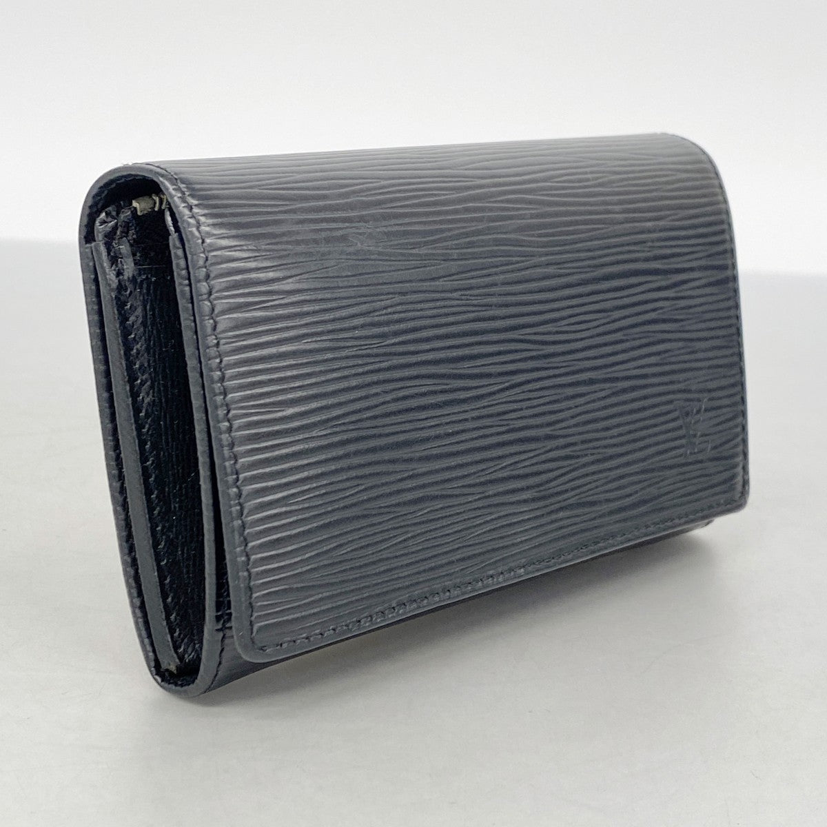 美品　ルイヴィトン　エピ　ポルトフォイユ　トレゾール　ノワール M63972 p14090214-a.jpg