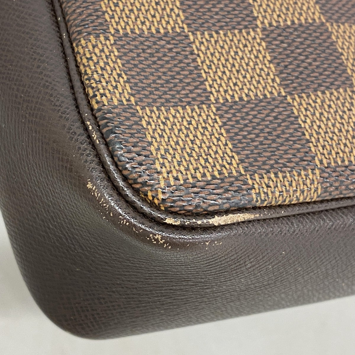 LOUIS VUITTON トゥルース コスメティック ダミエエベヌ 楽天市場】【バッグ】LOUIS VUITTON ルイ ヴィトン ダミエ トゥルース