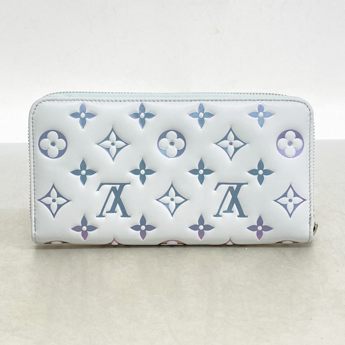 未使用【ルイヴィトン】モノグラムエンボス　クッサン　ジッピーウォレット　長財布 未使用】ルイヴィトン モノグラムエンボス ジッピー ウォレット