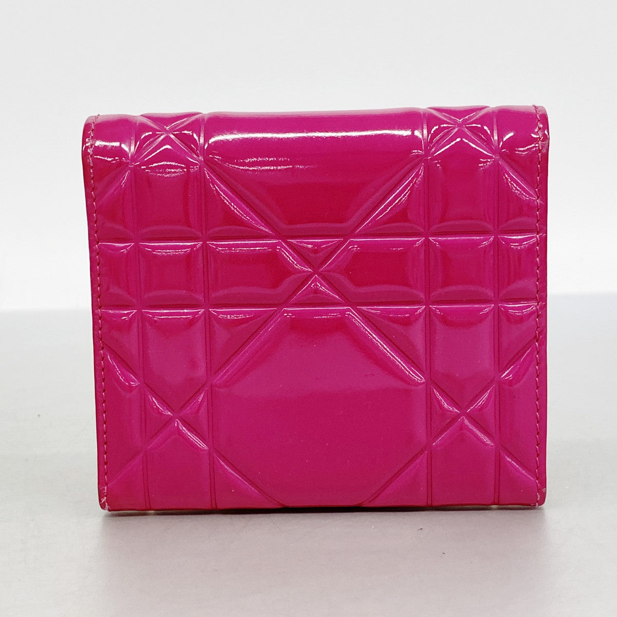 Dior ディオール　カナージュ　三つ折り　ピンク 5pd4978】クリスチャンディオール 三つ折り財布 カナージュ エナメル