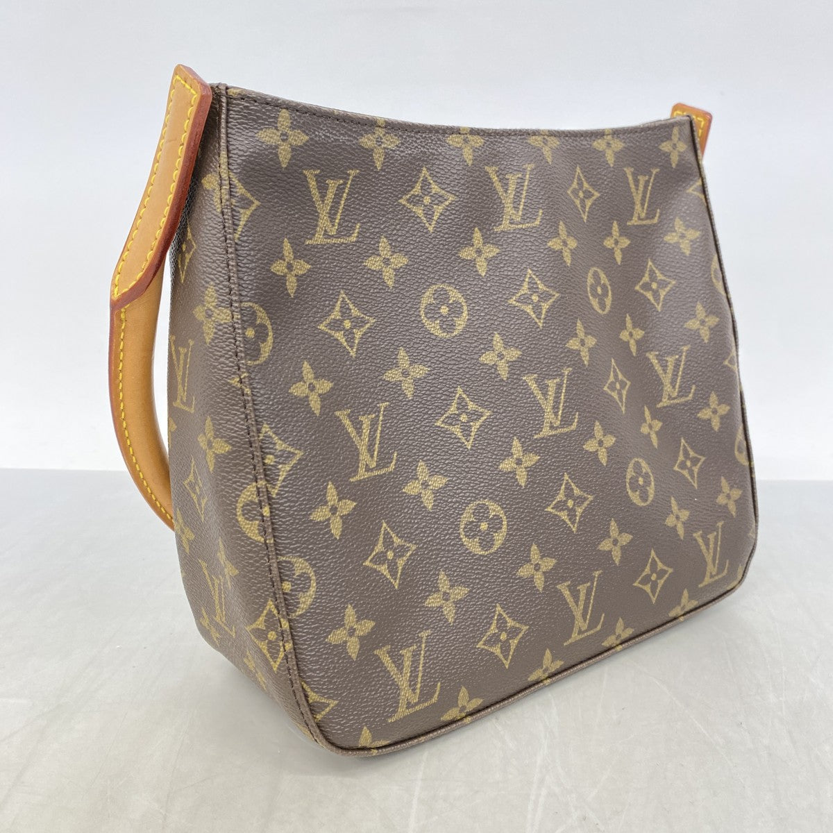 5pd5063】ルイヴィトン ショルダーバッグ モノグラム ルーピングMM