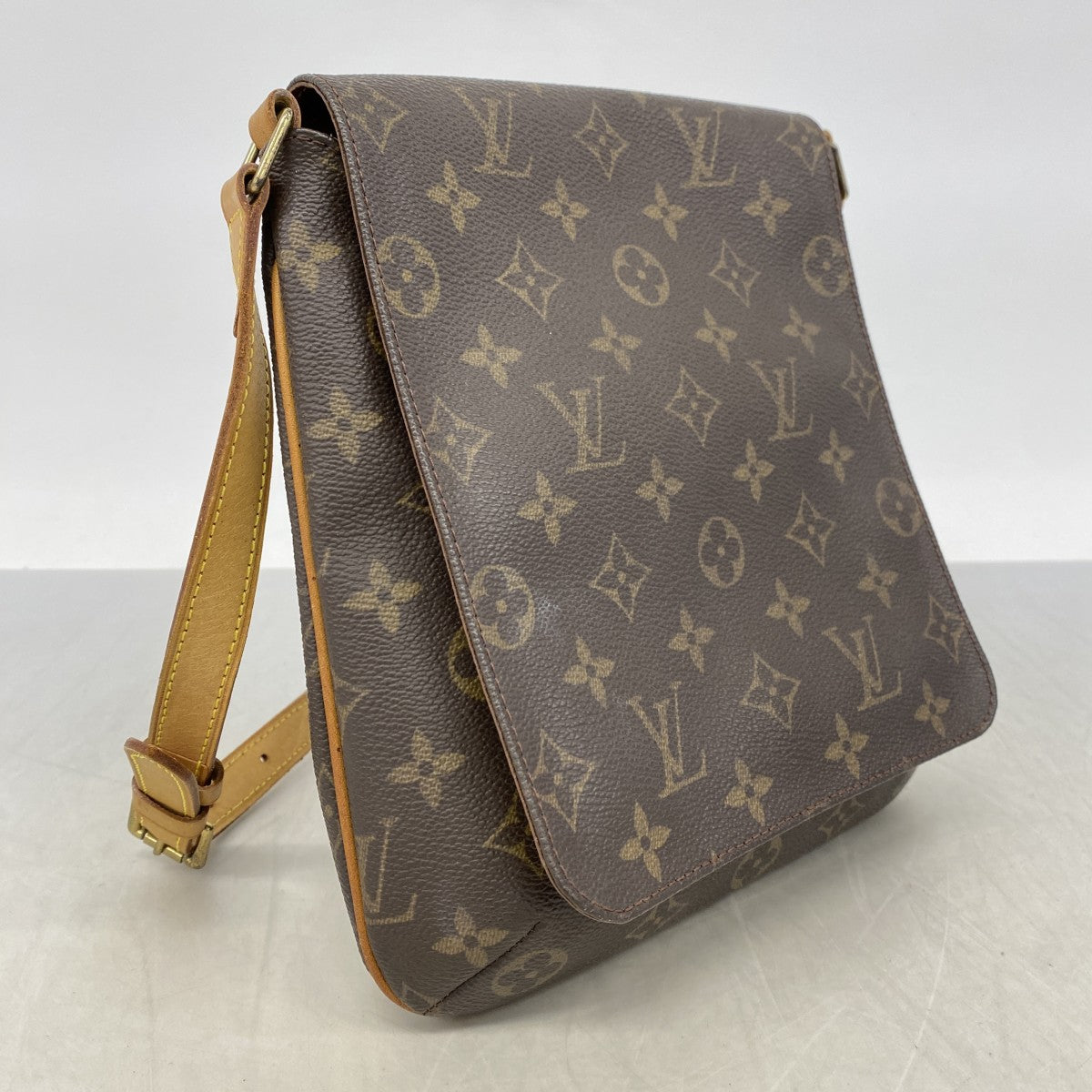 ★LOUIS VUITTON ルイヴィトン ミュゼットサルサ ショートストラップ ルイヴィトン/ショルダーバッグ/ミュゼットサルサショートストラップ