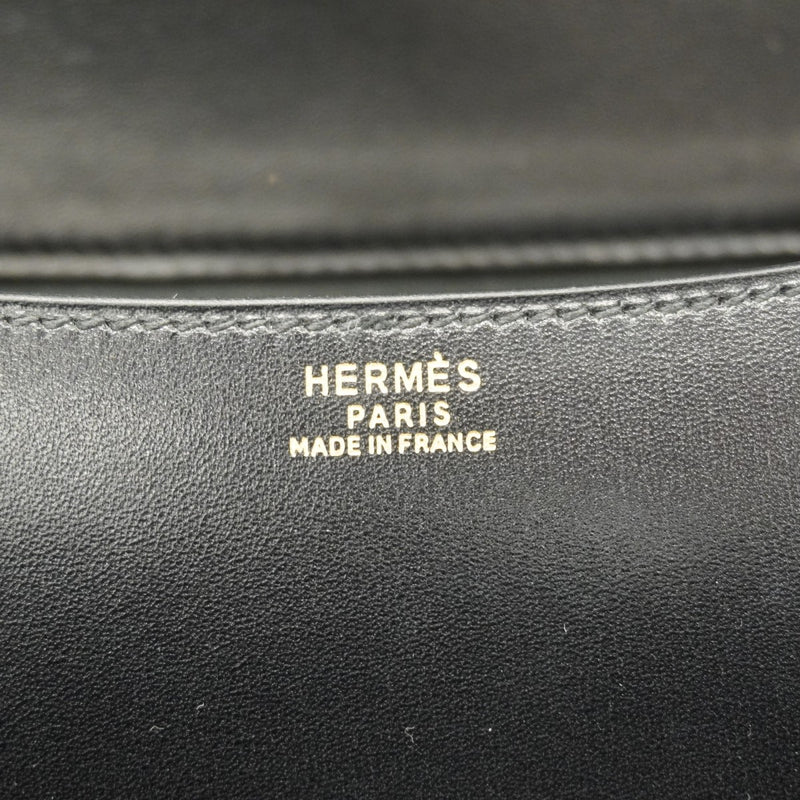 プラダ1足　エルメス2足　まとめ買い プラダ、エルメス…【ローファー】は厚底派vs.ぺたんこ派に二分！ | VERY