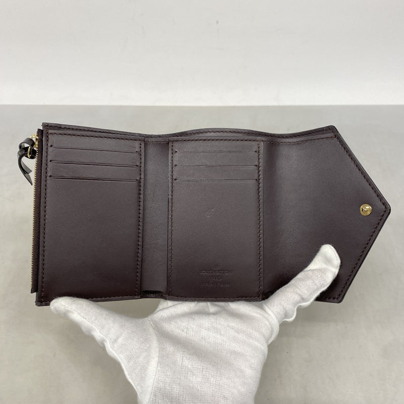 ルイヴィトン　ポルトフォイユ・ヴィクトリーヌ　ヴェルニ　アマラント 5pd5295】ルイヴィトン 三つ折り財布 ヴェルニ ポルトフォイユ