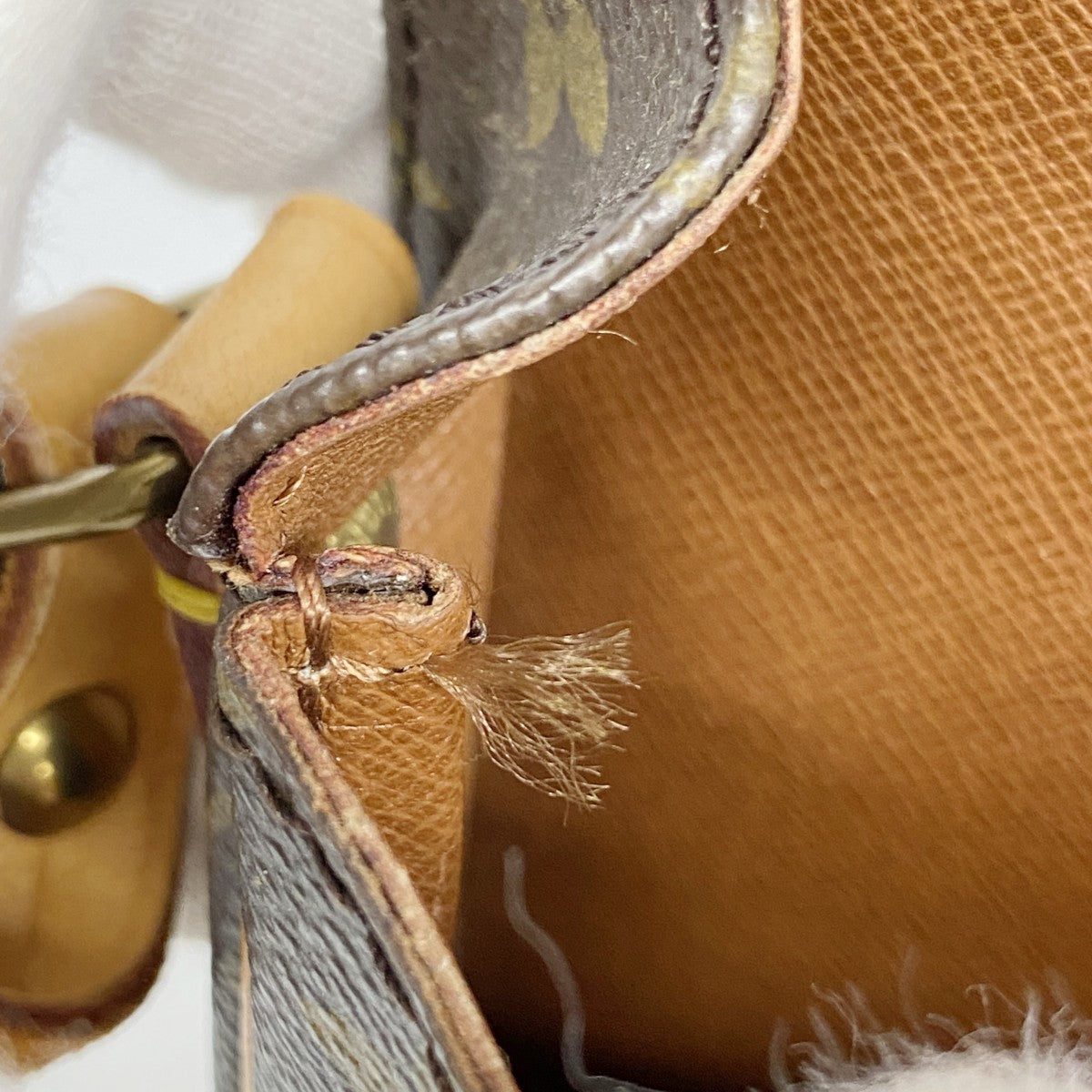 5pd6034】ルイヴィトン ショルダーバッグ モノグラム ミニカルト