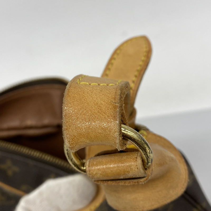 5pd6086】ルイヴィトン ショルダーバッグ モノグラム ブローニュ30