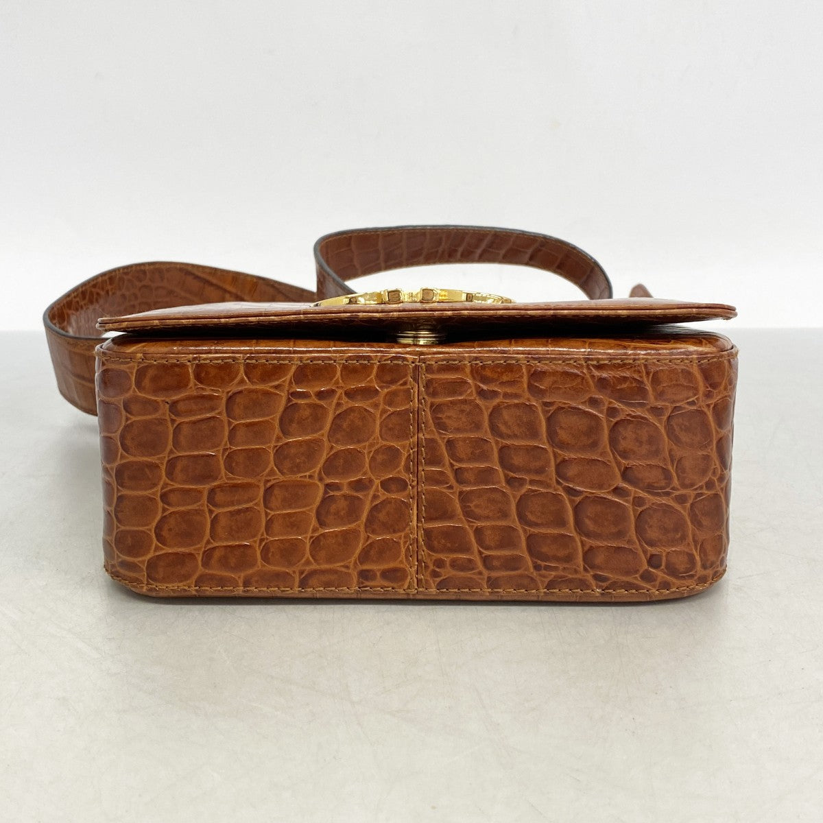 5pd6407】サルヴァトーレフェラガモ ショルダーバッグ ガンチーニ