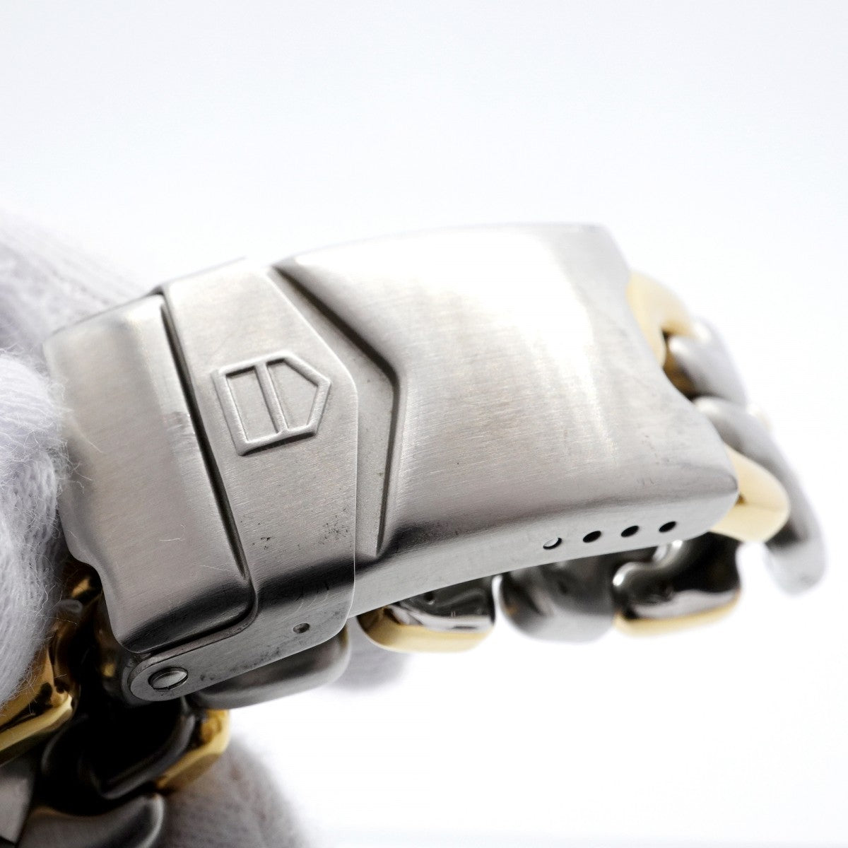 ★SALE【5wwg0196】タグホイヤー セル CG2121-R0 黒文字盤【中古】腕時計 メンズ