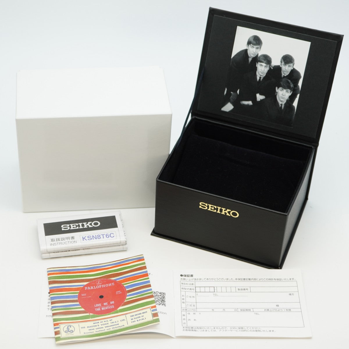 【5wwh0250】セイコー THE BEATLES LOVE ME DO 60周年記念 8T67-00X0 黒文字盤【中古】腕時計 メンズ