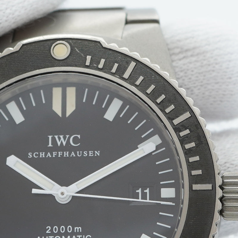 【5wwi0056】IWC アイダブリューシー シャフハウゼン アクアタイマー IW353601 黒文字盤【中古】腕時計 メンズ