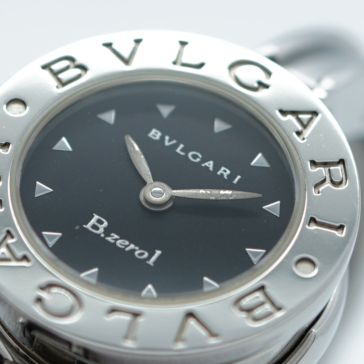 ★最終価格★SALE【5wwi0260】ブルガリ B.zero1 BZ22S 黒文字盤【中古】腕時計 レディース