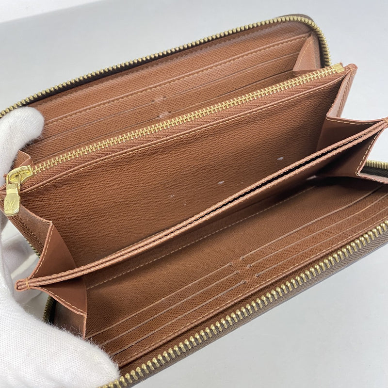 6ab0678】ルイヴィトン 長財布 モノグラム ジッピーウォレット M42616